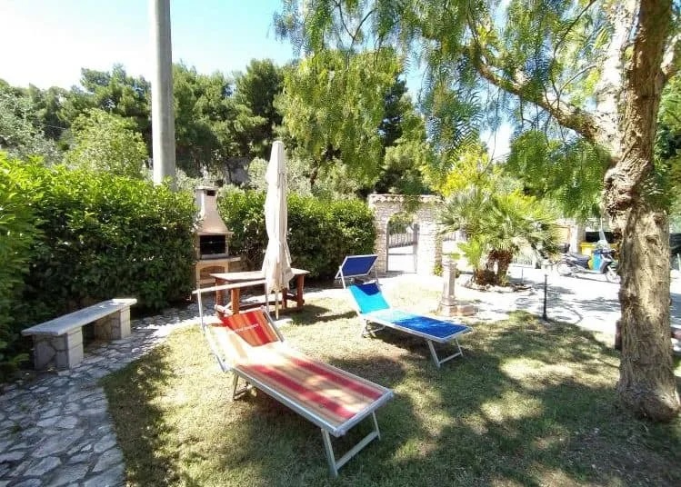 Appartamento 1 – Trilocale 5 posti a Vieste - giardino