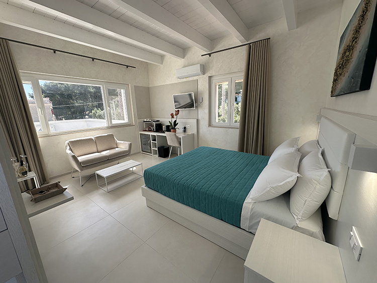 tende aperte - suite - villa matteo vieste
