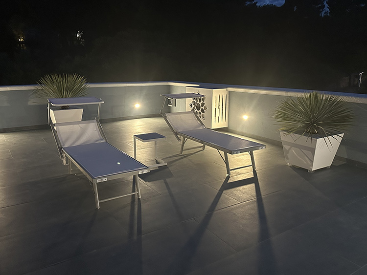 sdraio notturna - suite - villa matteo vieste